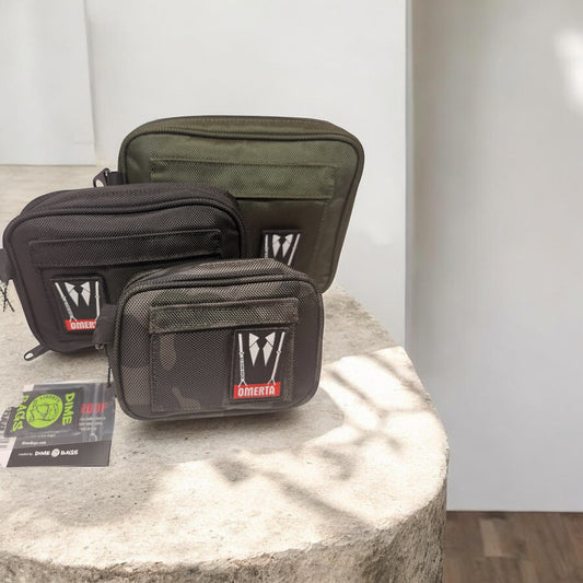 FREE smell proof 7” padded pouch /Locking Smell proof Dime Bags associate duffle bag - Flip It Now
