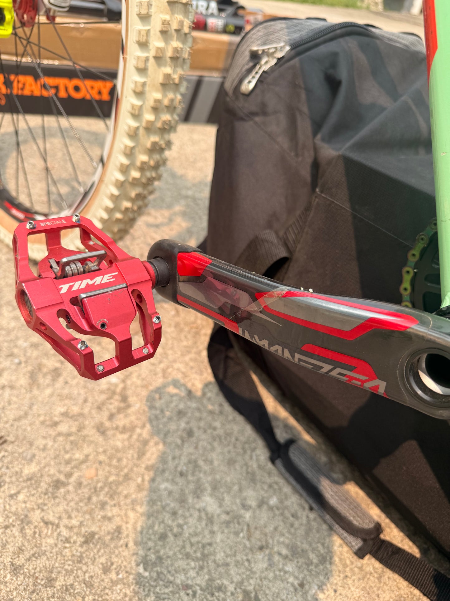 *Heavily Modded Polygon Cascade 4  Mountain Bike 27.5 Wheels,Shimano,fox - Flip It Now