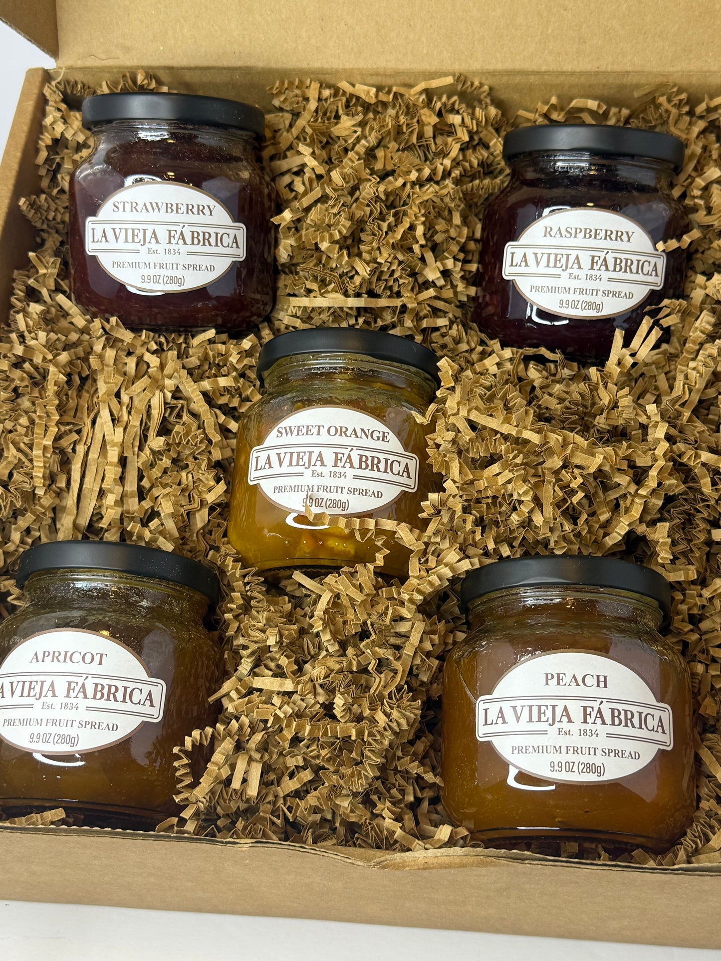 La Vieja Fabrica Fruit Spread Gift Box – Includes Sweet Orange, Peach, Apricot, Raspberry & Strawberry Jam – 9.9 oz (5 Jars) - Flip It Now