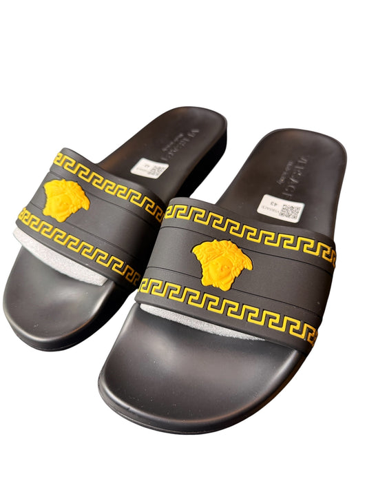 Versace La Medusa Rubber Pool Sliders in Black and Gold - Flip It Now
