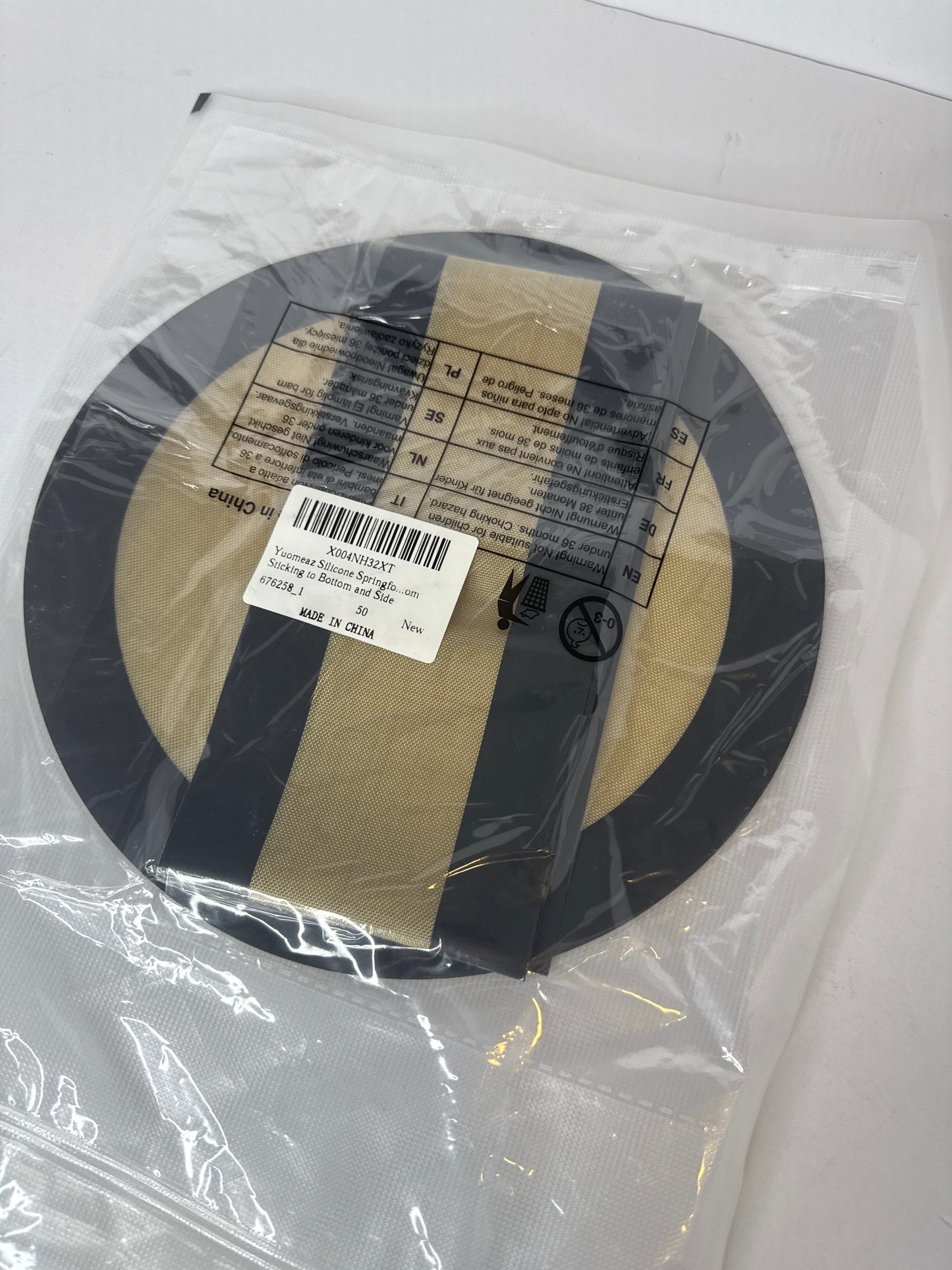 Honeydak 9 Inch Springform Pan with Silicone Baking Mat Set Non-stick Cheesecake Pan with Removable Bottom Protector Prevent Cake from Sticking to Bottom and Side Easy Clean Silicone Liners for Baking - Flip It Now