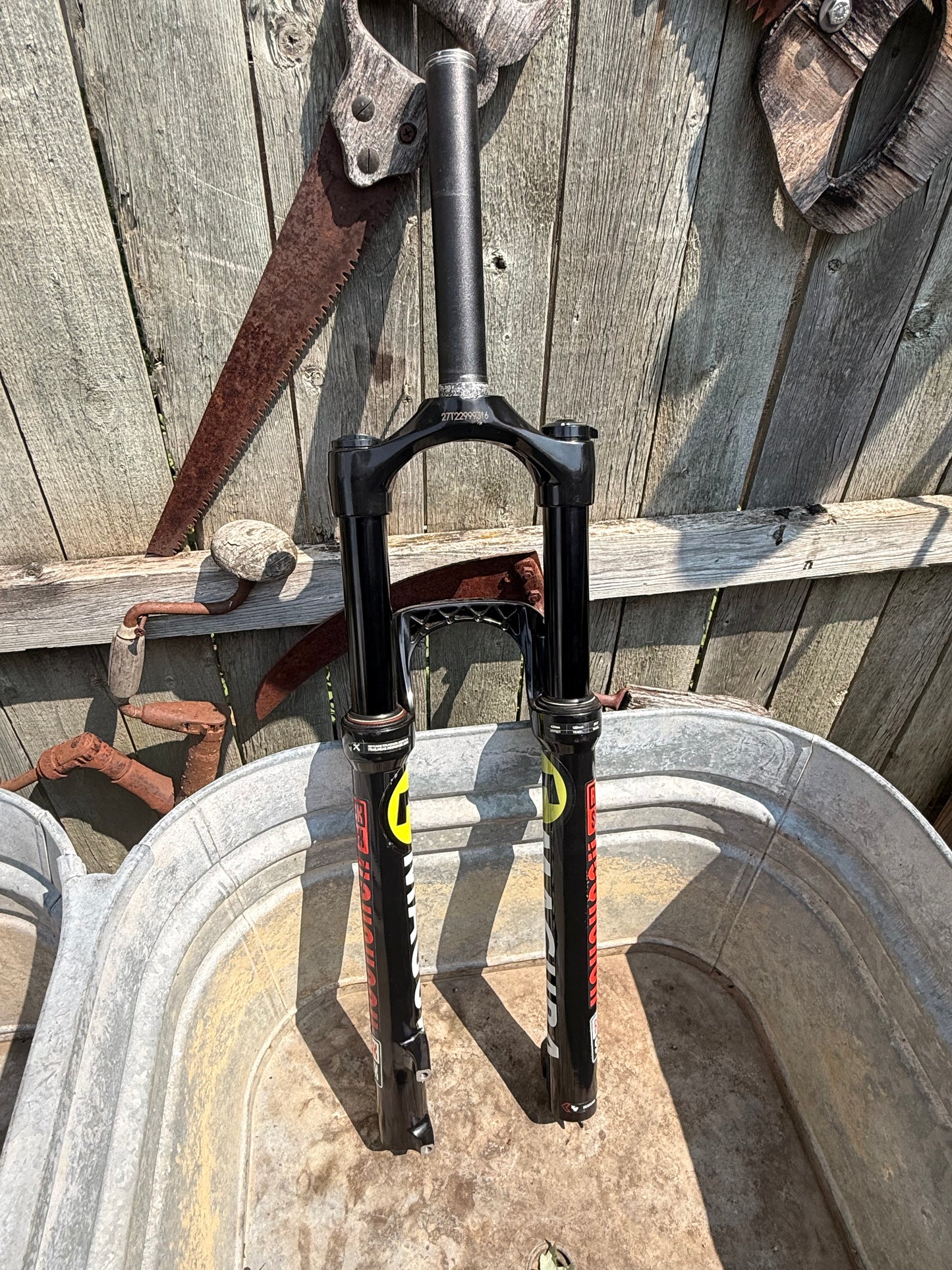 RockShox Judy Gold Solo Air 27.5” 120mm 42mm Offset Tapered 7” Steerer QR 9x100 - Flip It Now