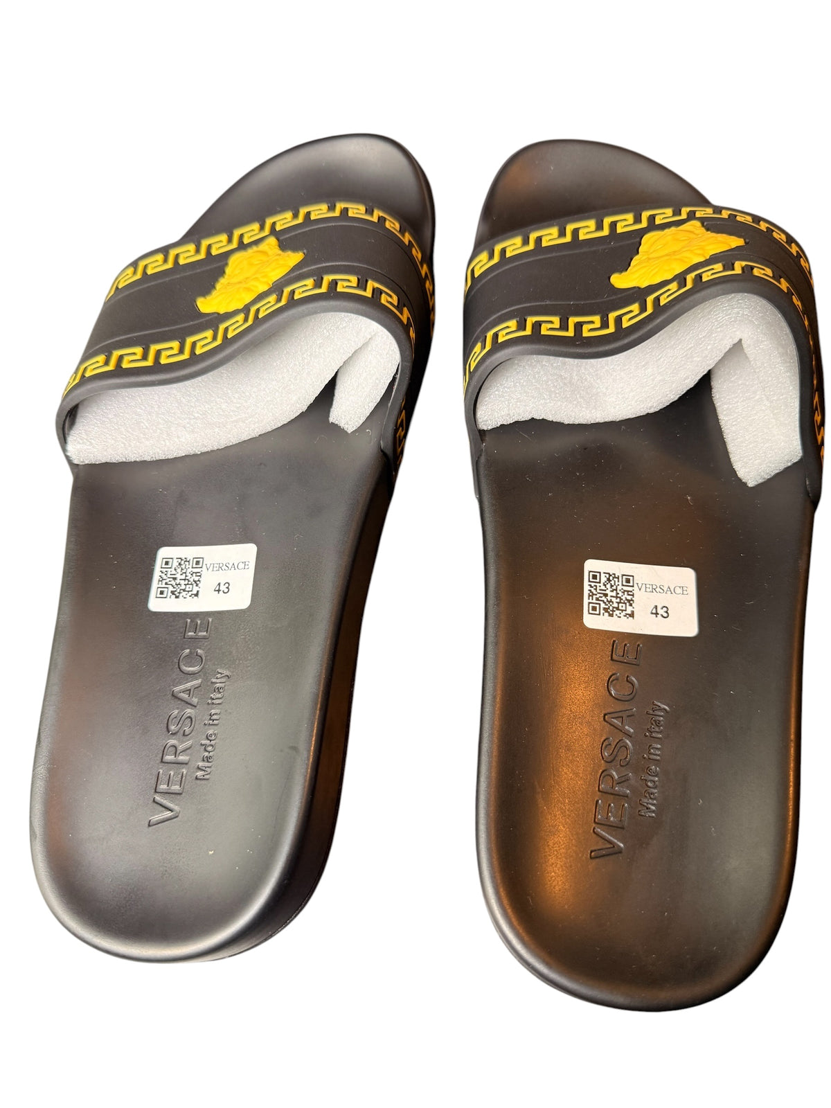 Versace La Medusa Rubber Pool Sliders in Black and Gold - Flip It Now
