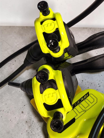 Magura MT7 Raceline Hydraulic Disc Brakeset with 160mm Rotors and Bleed Kit - Flip It Now