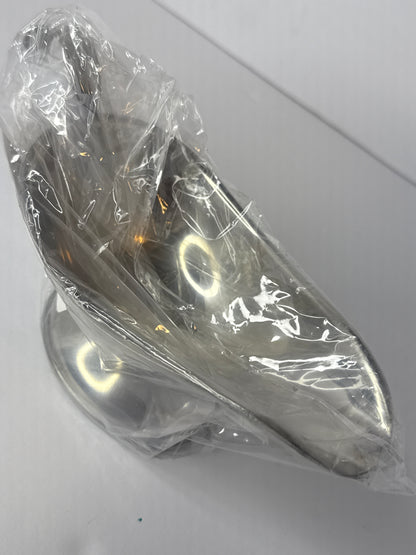 Gravy Boats, Stainless Steel Restaurant Style Gravy Bowl, Saucier with Ergonomic Handle and Big Dripless Lip Spout for Warming Sauces Salad Dressings Milk 8 ounces