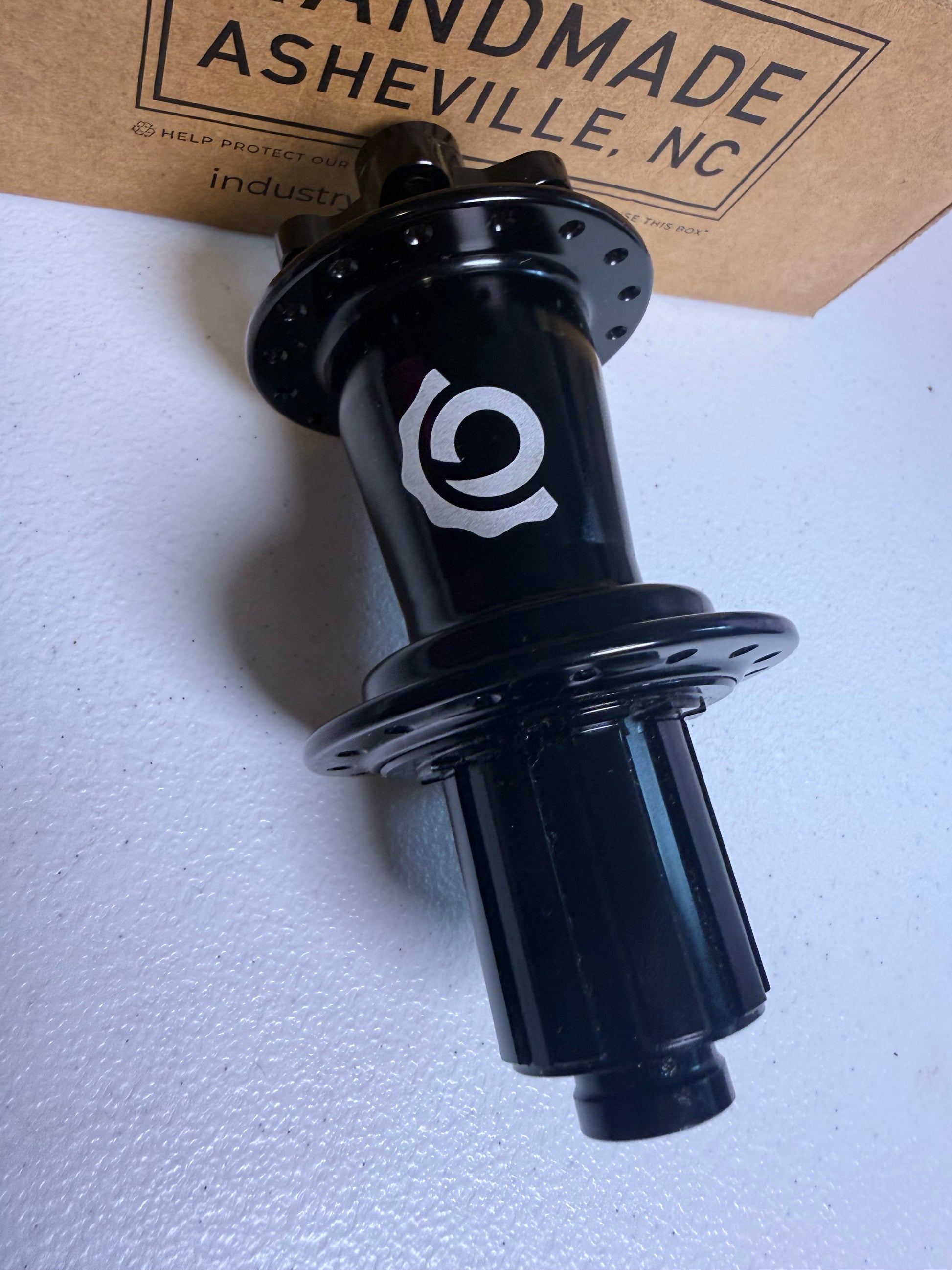 Industry Nine Hydra Classic Rear Hub-32 Hole, 12mm x 148 TA, Shimano HG, 6B Disc - Flip It Now