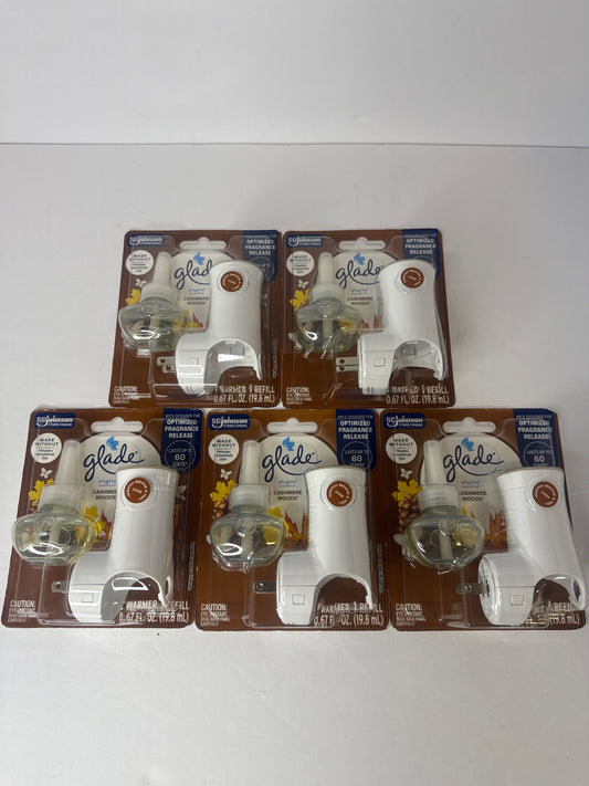 (5)Glade PlugIns Refills Air Freshener Starter Kit, Cashmere Woods, Scented and Essential Oils for Home and Bathroom, 0.67 Fl Oz, 1 Warmer + 1 Refill