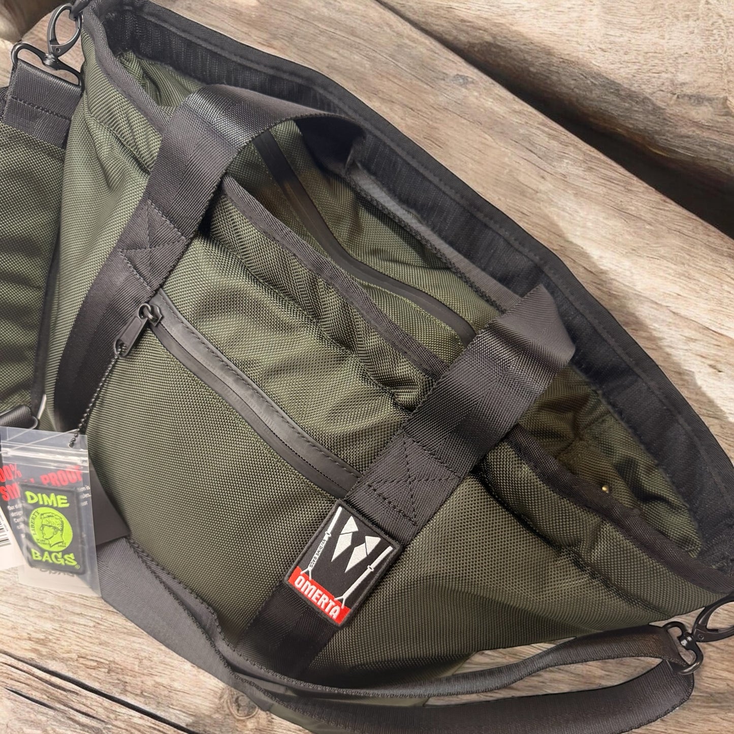 FREE smell proof collector  pouch /Locking Smell proof Dime Bags Convoy Tote bag - Flip It Now