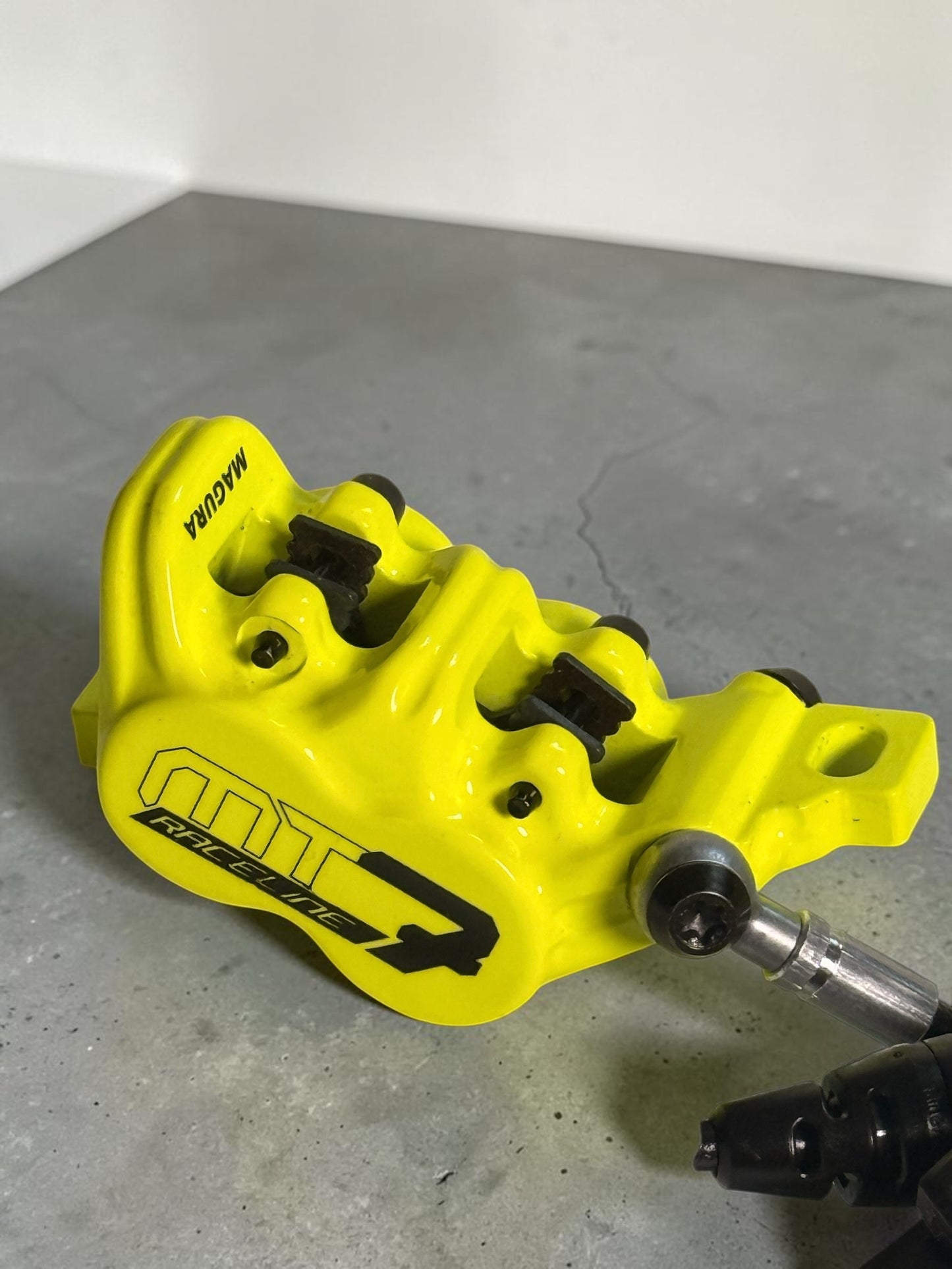 Magura MT7 Raceline Hydraulic Disc Brakeset with 160mm Rotors and Bleed Kit - Flip It Now