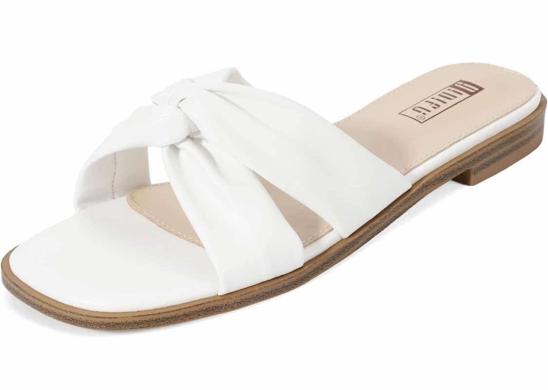 IDIFU Women's Flat Sandals Square Open Toe Slip On Sandals for Women Beach Summer Comfortable Dress Sandals Dressy Cute Walking Slide Sandals Casual Twist Strap Sandals