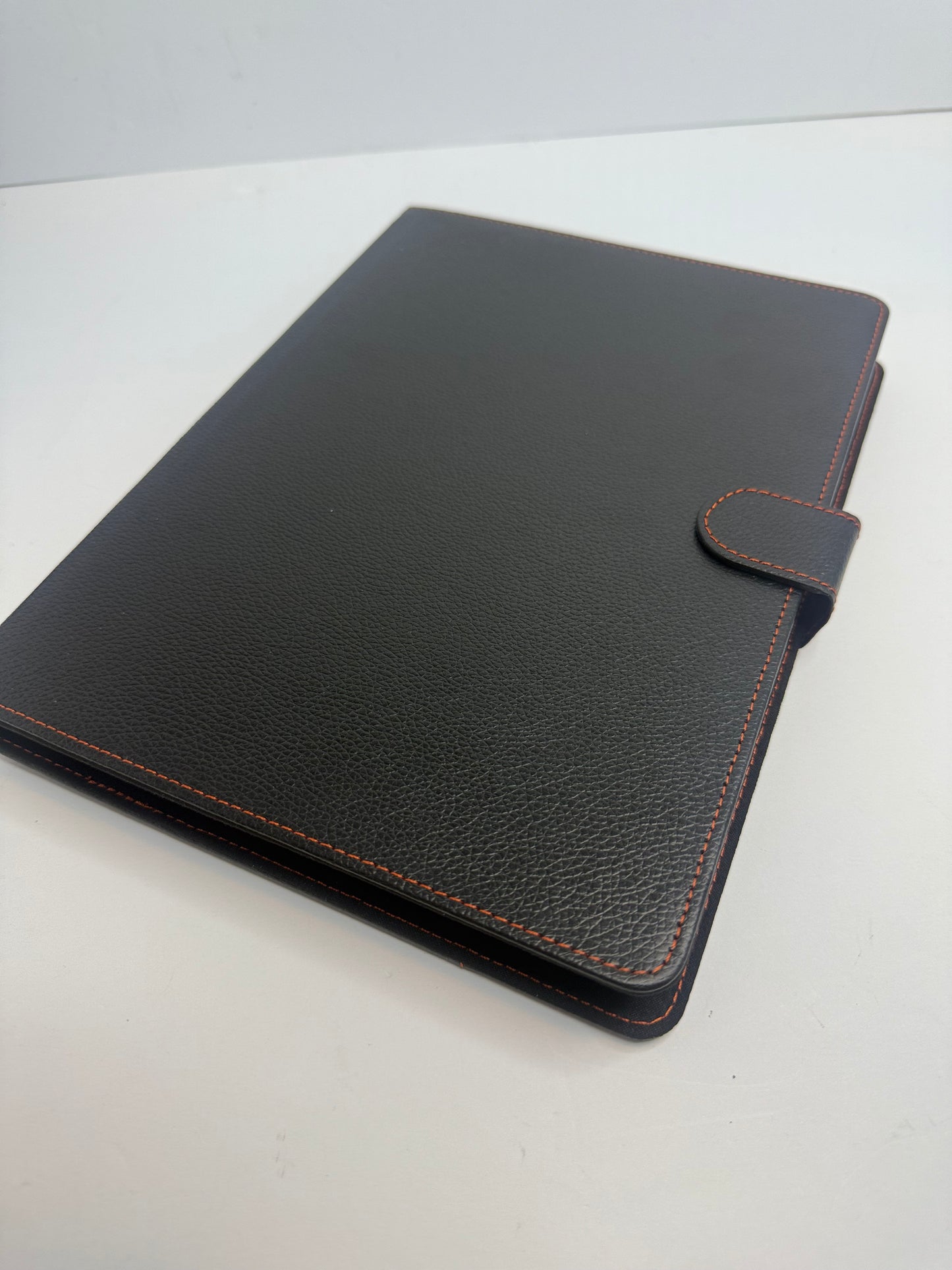 Universal Tablet Keyboard Case 9"-11" inch with Touchpad, 2-in-1 Bluetooth Wireless Keyboard Case, Stand Folio Tablet Case Protective Cover for 9",9.7",10.1",10.2",10.5",10.9",11"